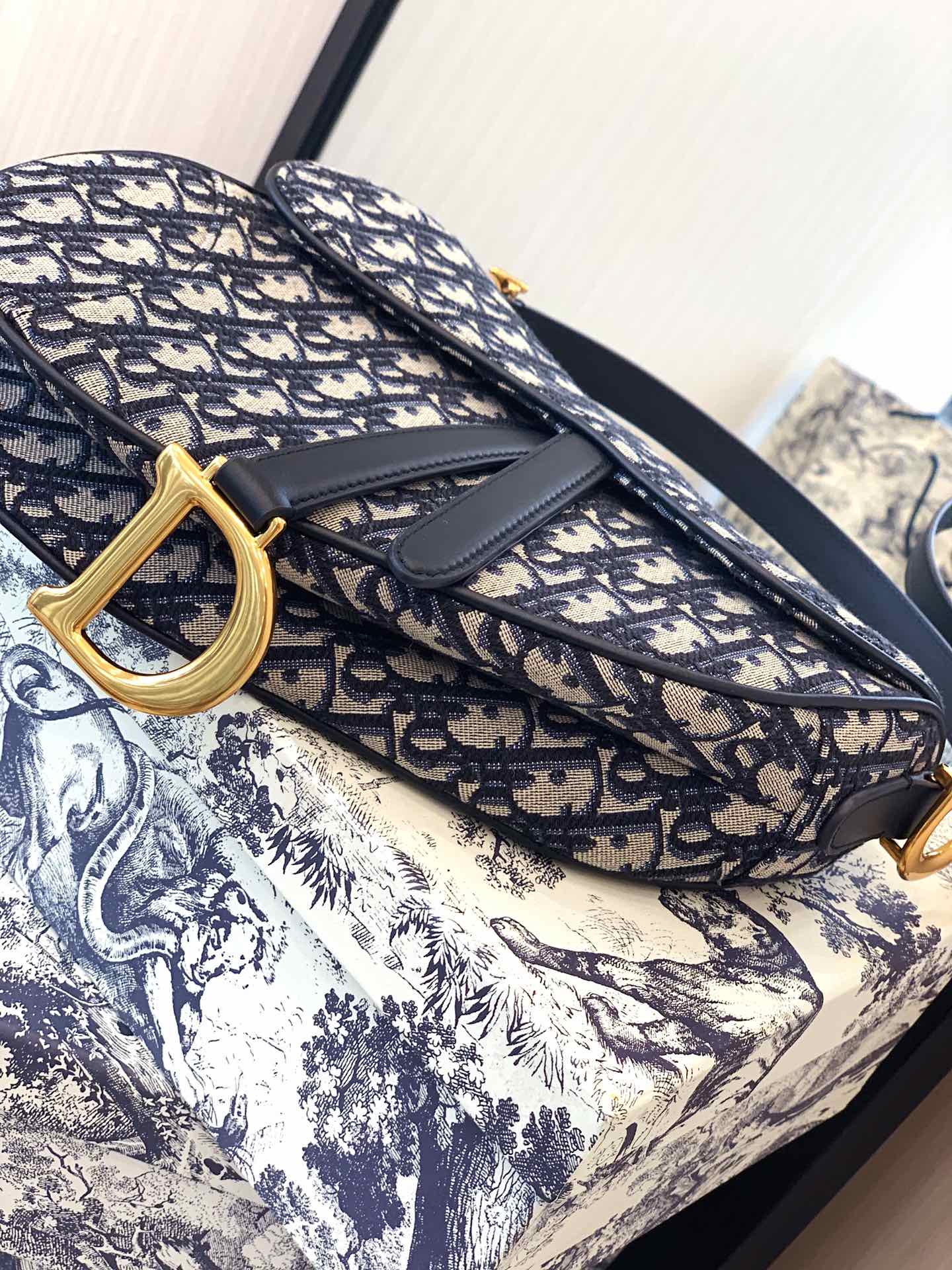 Dior Saddle Bag - Image 7