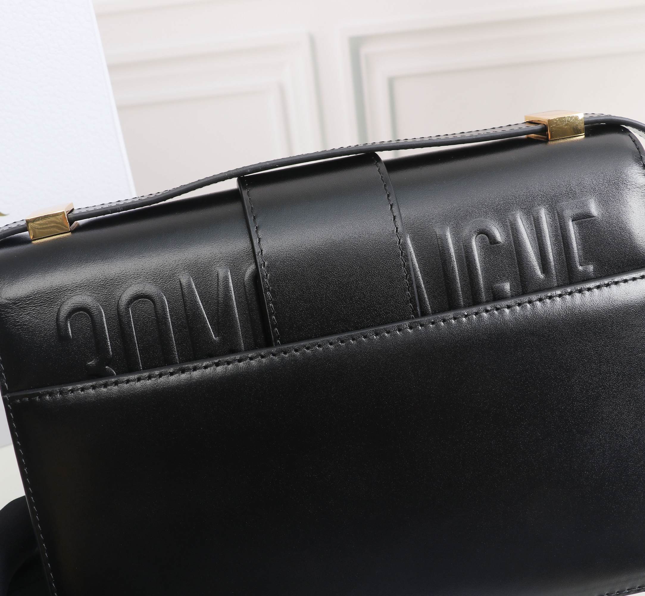 Dior Montaigne 30 Bag - Image 7