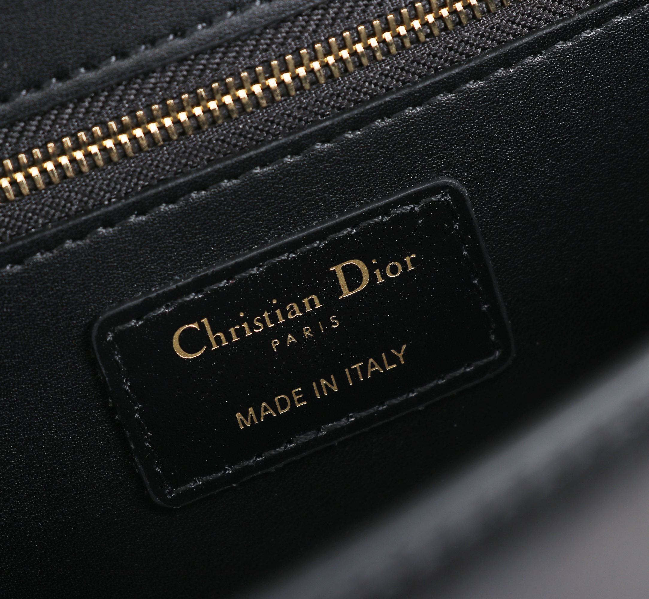 Dior Montaigne 30 Bag - Image 9