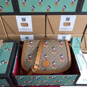 Gucci Horsebit Shoulder GG Bag