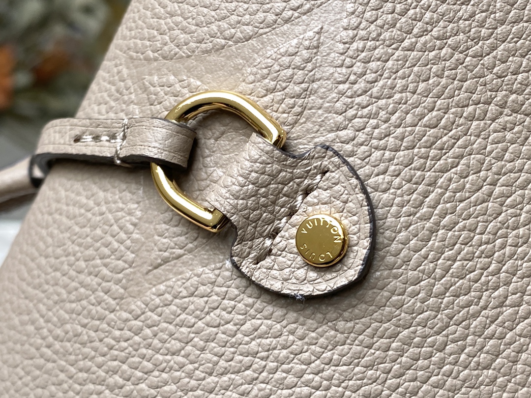 Louis Vuitton MM NEVERFULL Bag - Image 5