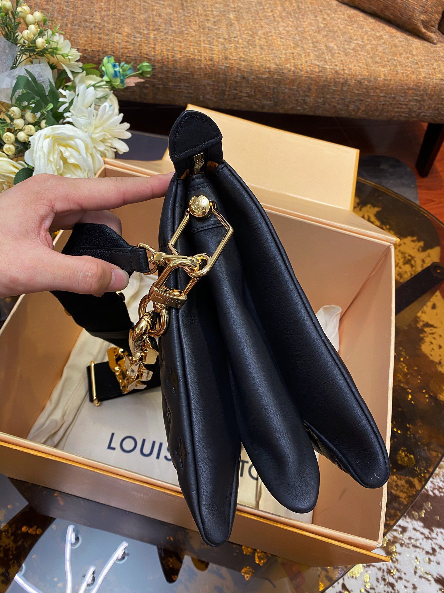 Louis Vuitton COUSSIN MM Bag - Image 3