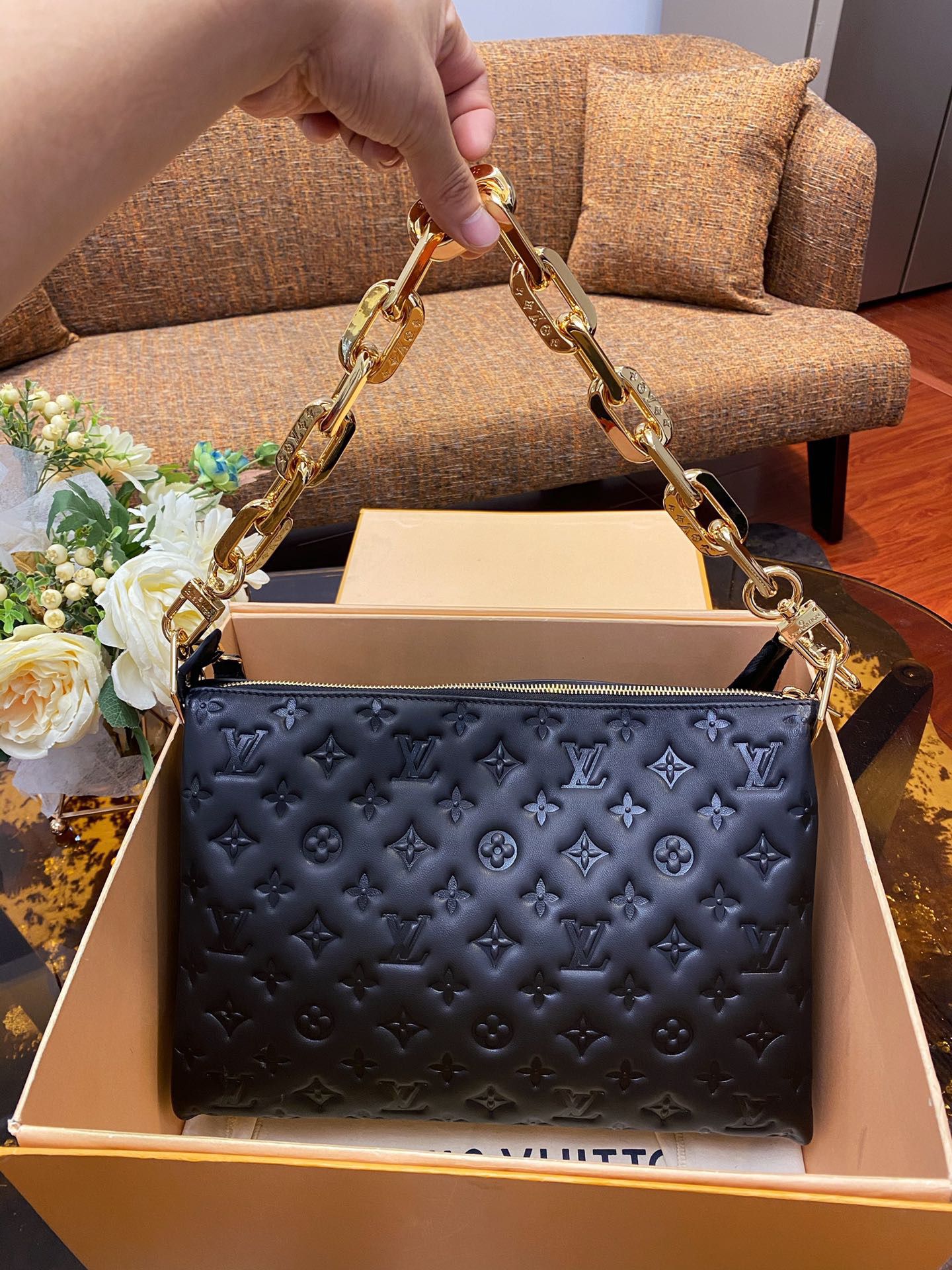 Louis Vuitton COUSSIN MM Bag - Image 6