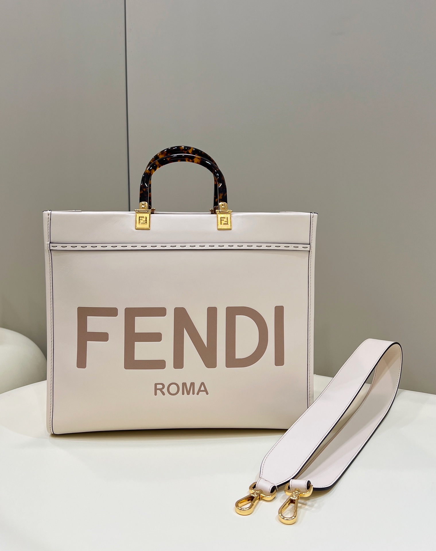 Fendi Sunshine Medium Bag