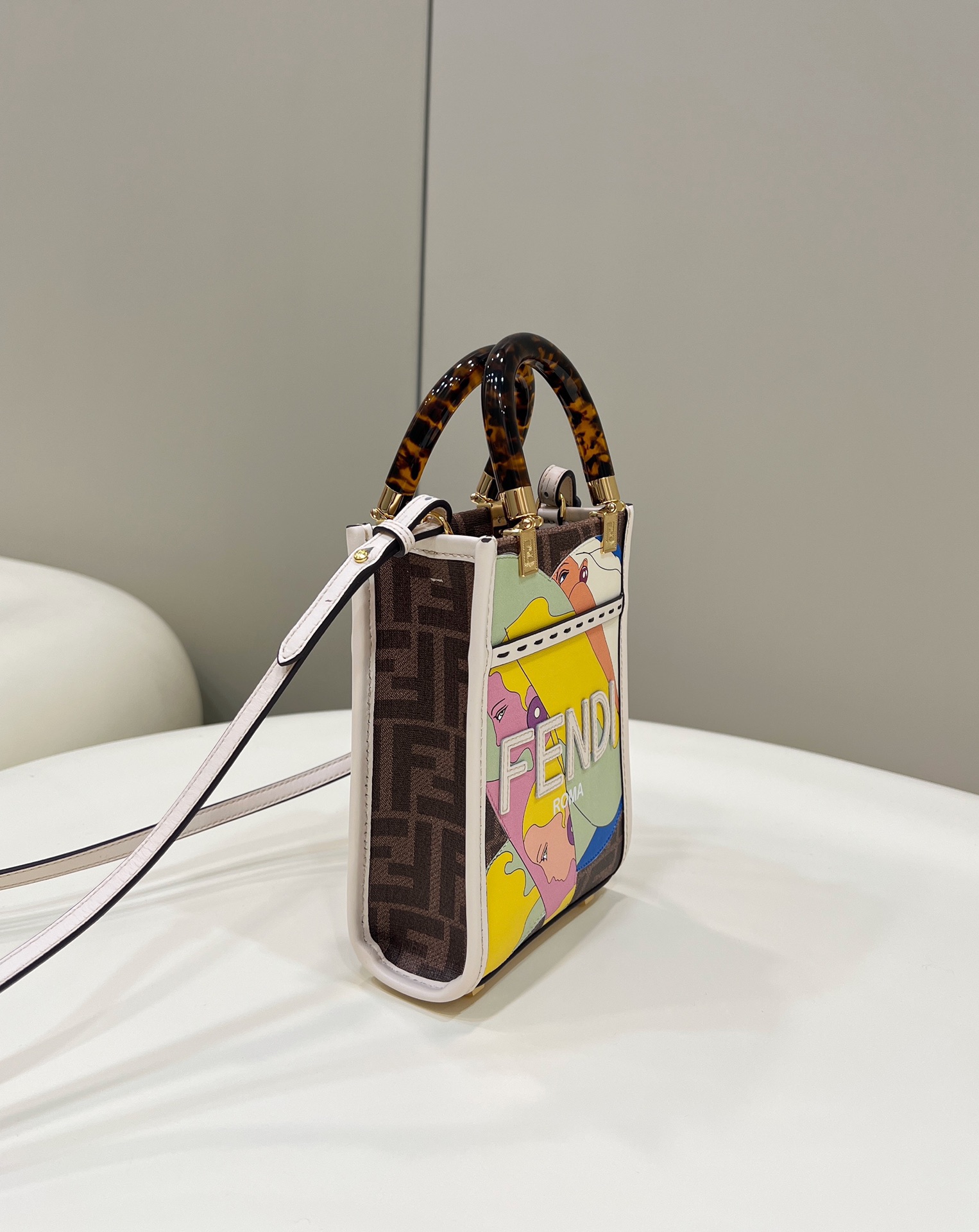 Fendi Sunshine Shopper Bag - Image 2