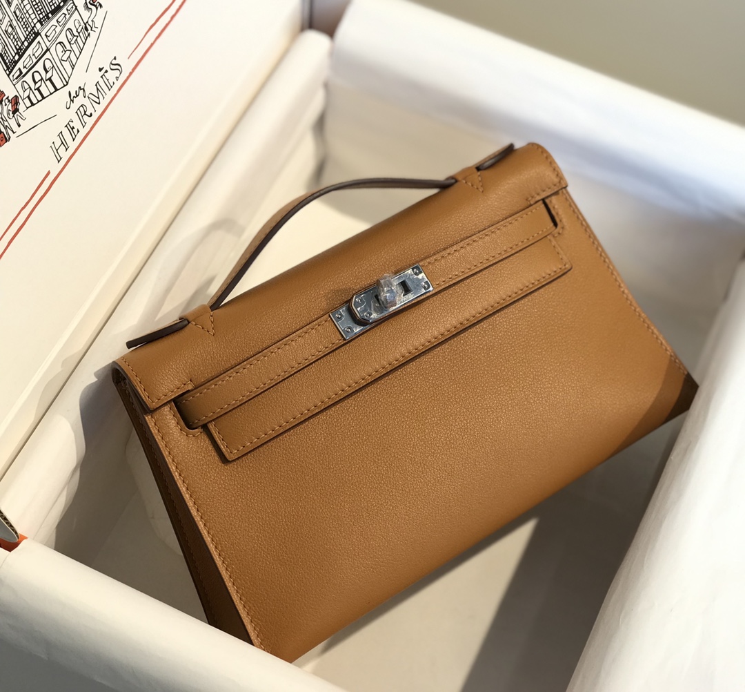 Hermes Kelly Pochette Bag - Image 2
